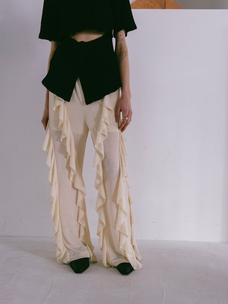 モデル身長：167cm / カラー：Ivory