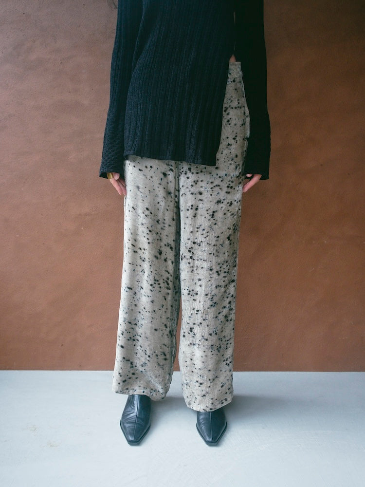 モデル身長：175cm / カラー：Gray