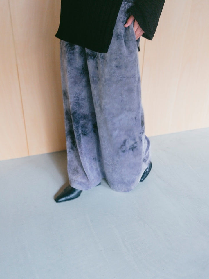 モデル身長：175cm / カラー：Taupe