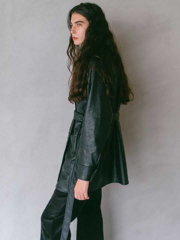 モデル身長：175cm / カラー：Black