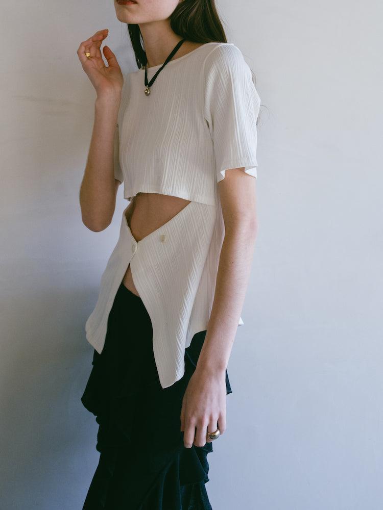 モデル身長：176cm / カラー：Ivory