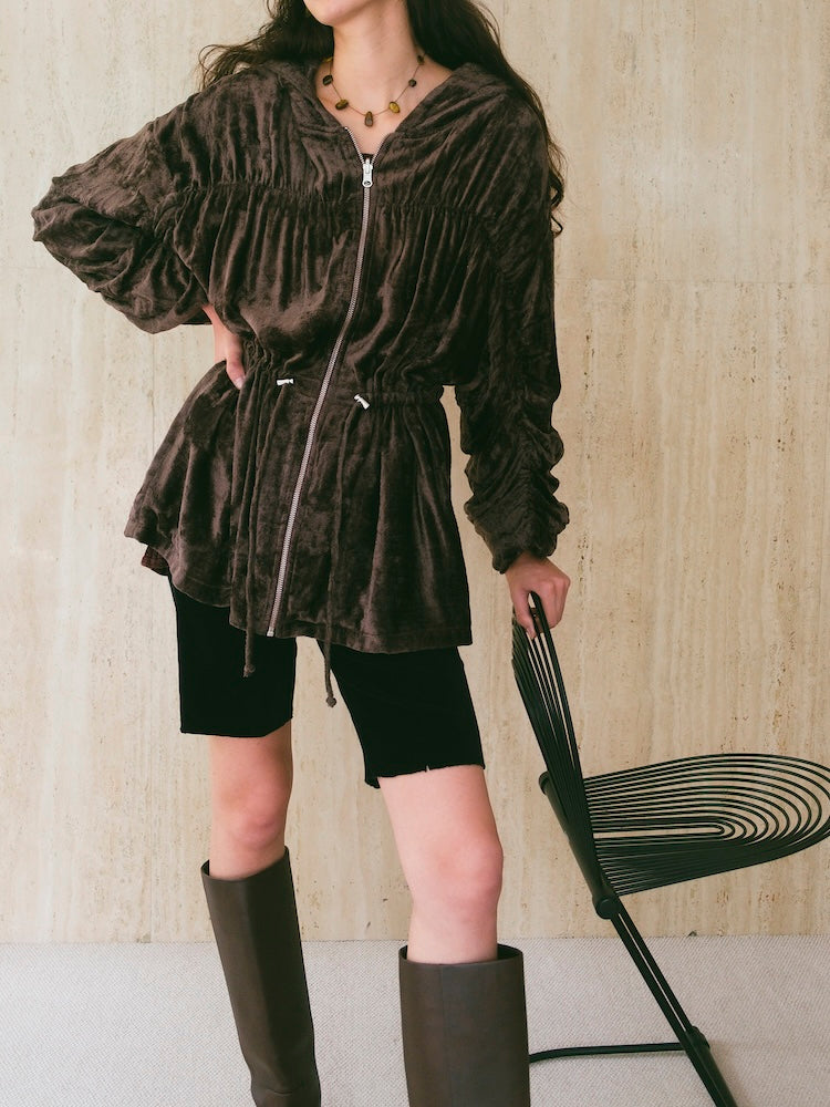 モデル身長：175cm / カラー：Brown
