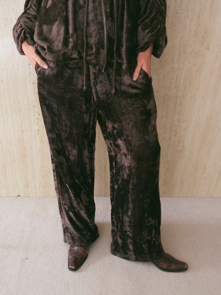 モデル身長：175cm / カラー：Brown