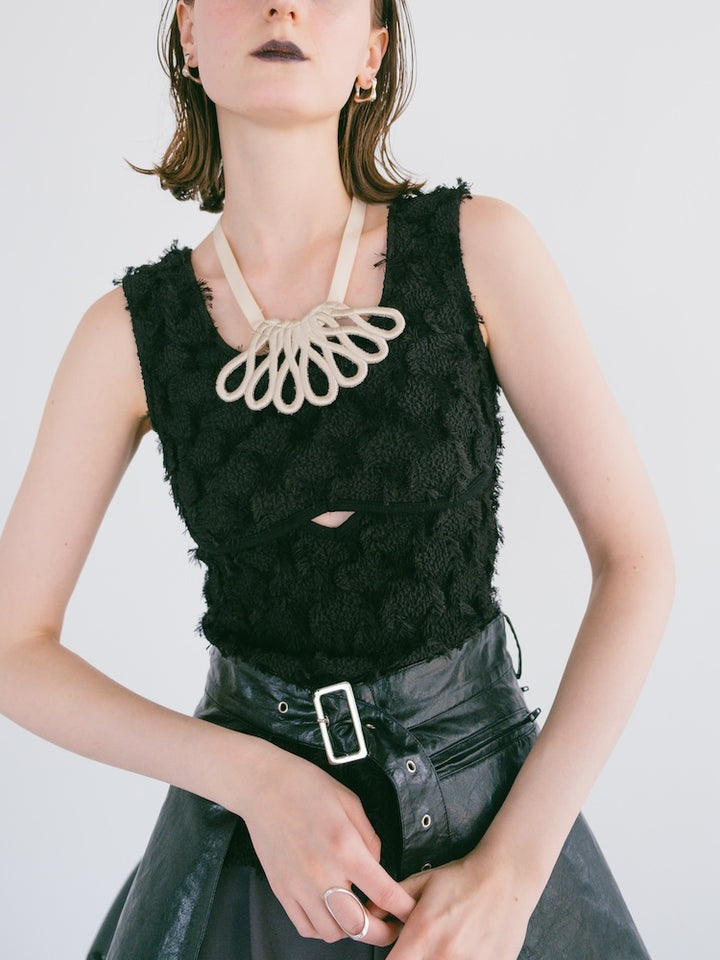 Fluffy Cutout Top / Black