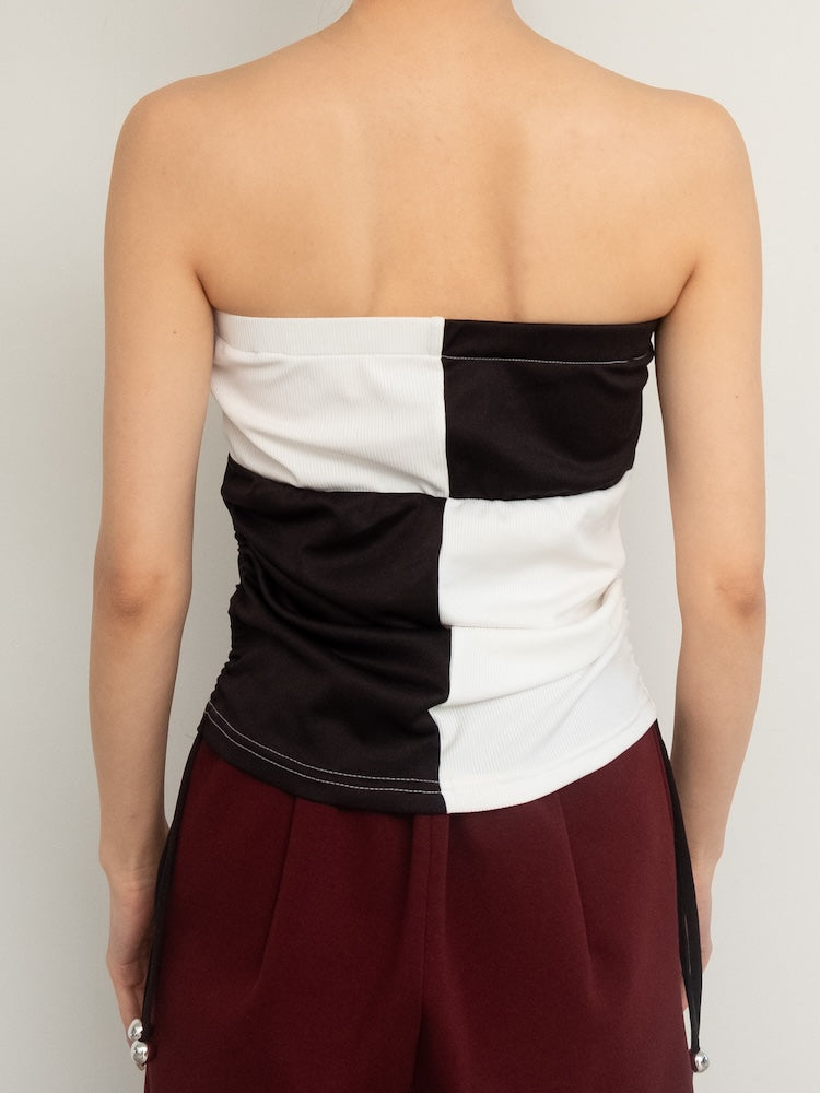 モデル身長：158cm / カラー：Black×Ivory