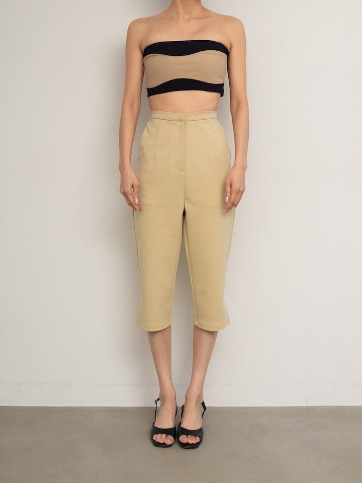 モデル身長：158cm / カラー：Navy×Beige / 着用サイズ：Sサイズ