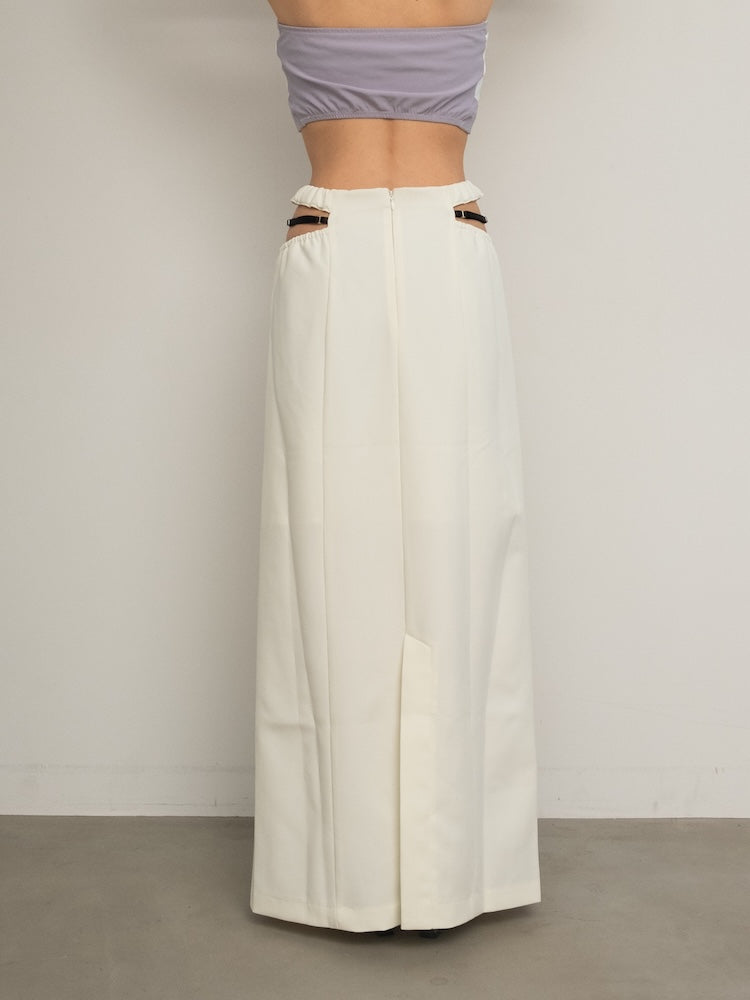 モデル身長：158cm / カラー：OffWhite