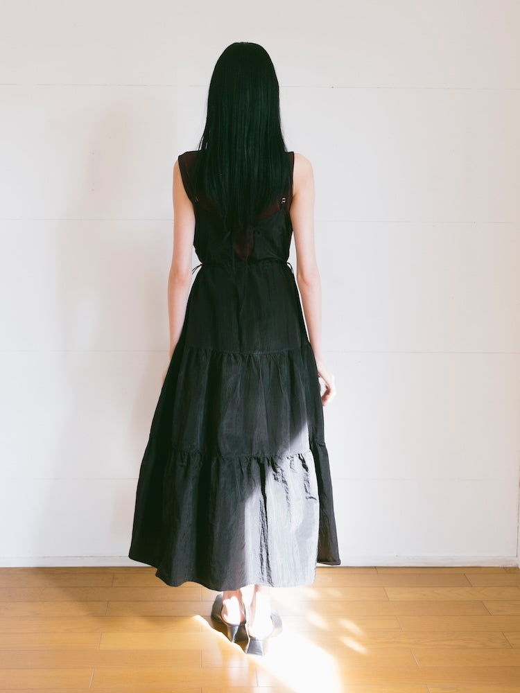 モデル身長：172cm / カラー：Black