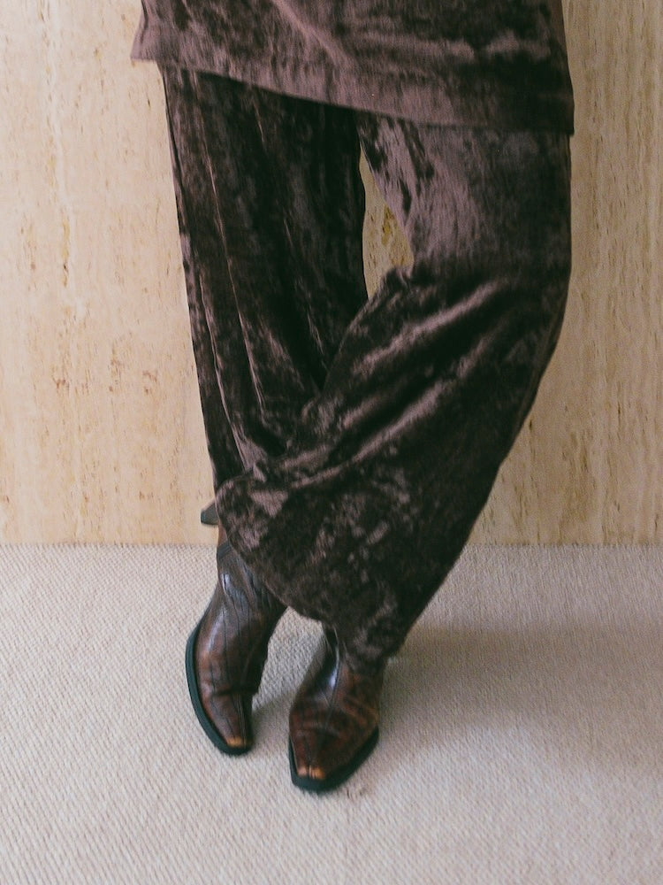 モデル身長：175cm / カラー：Brown