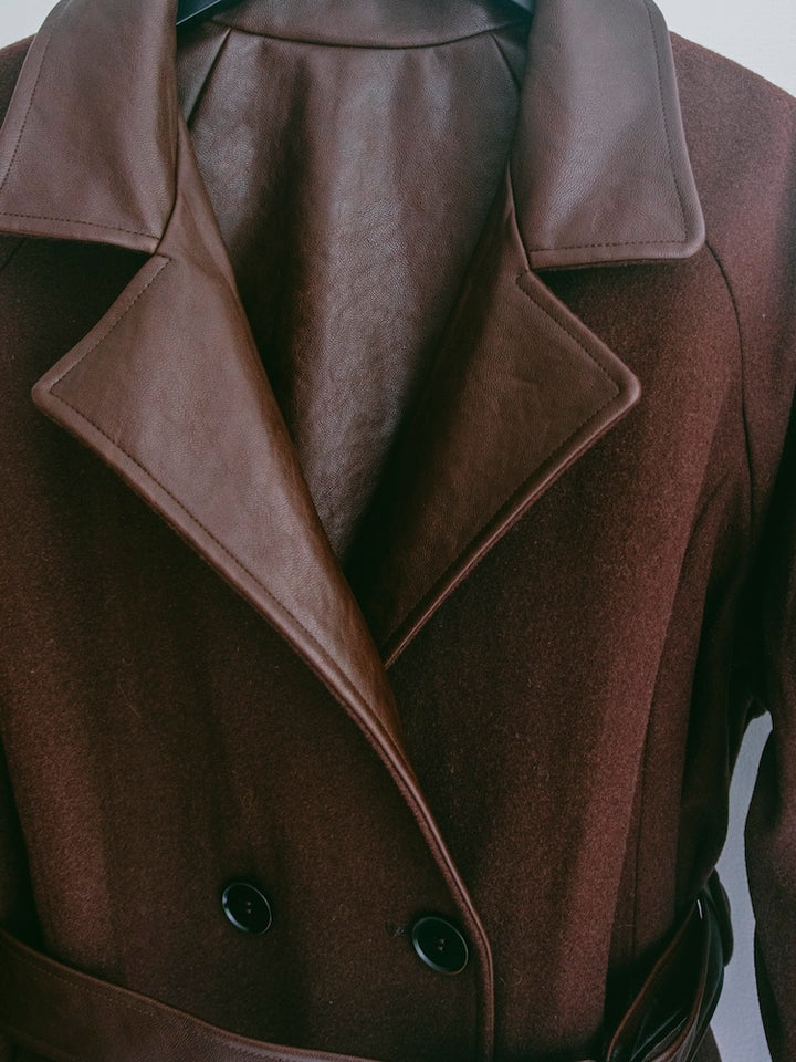 カラー：Brown