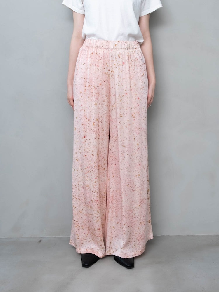 モデル身長：162cm / カラー：Pink