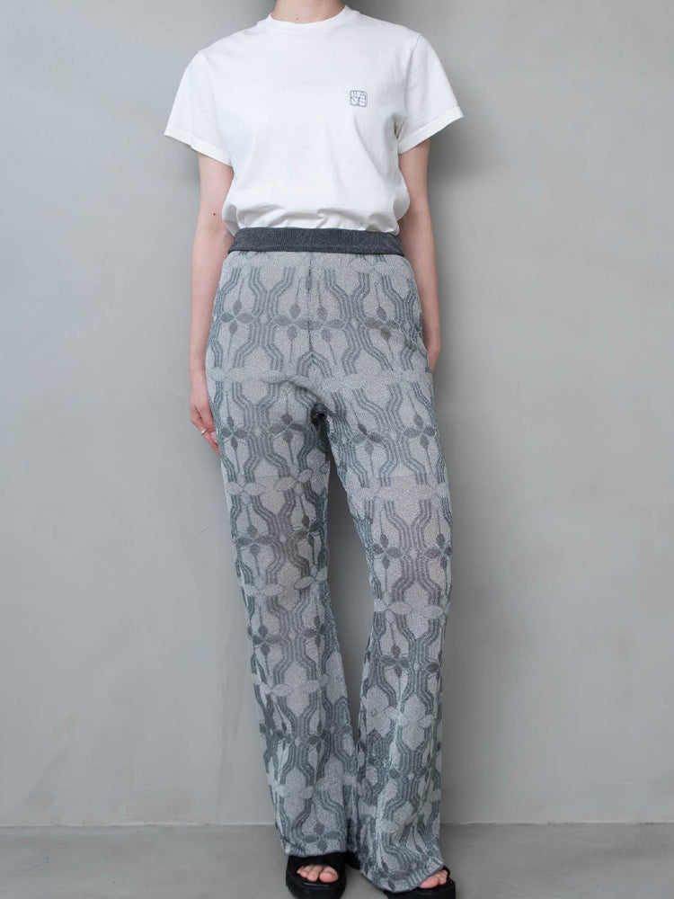 モデル身長：162cm / カラー：Gray