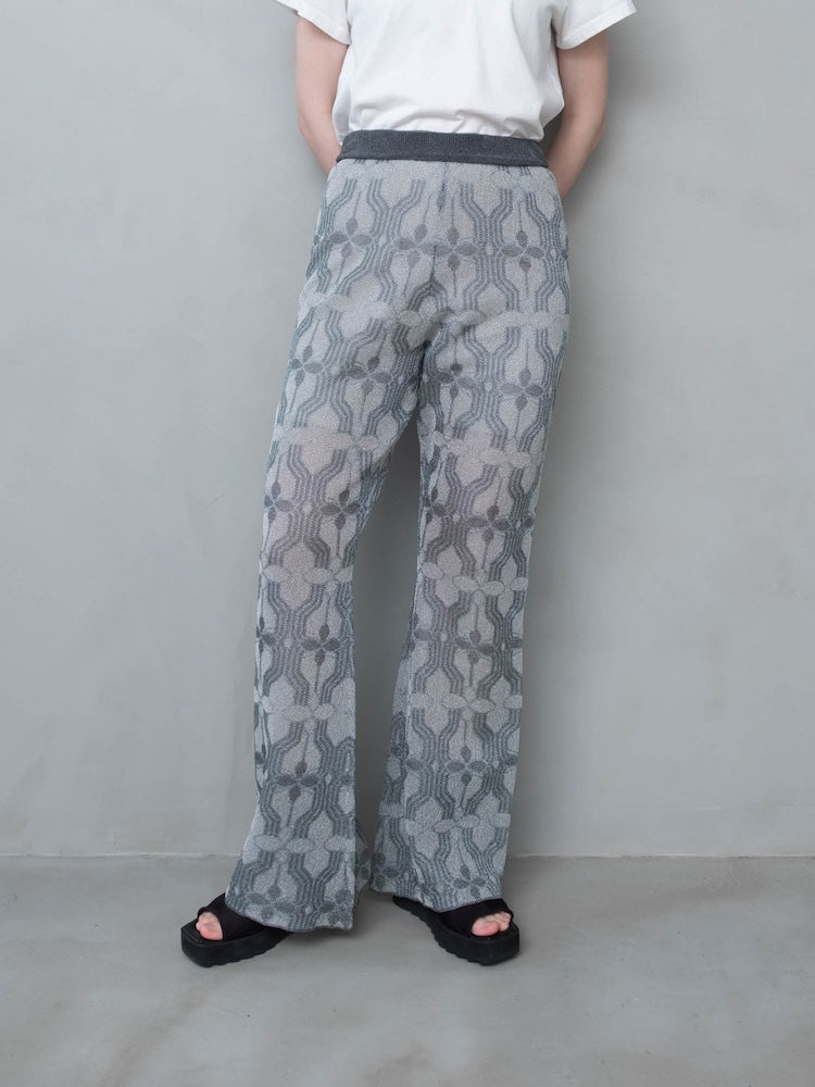 モデル身長：162cm / カラー：Gray