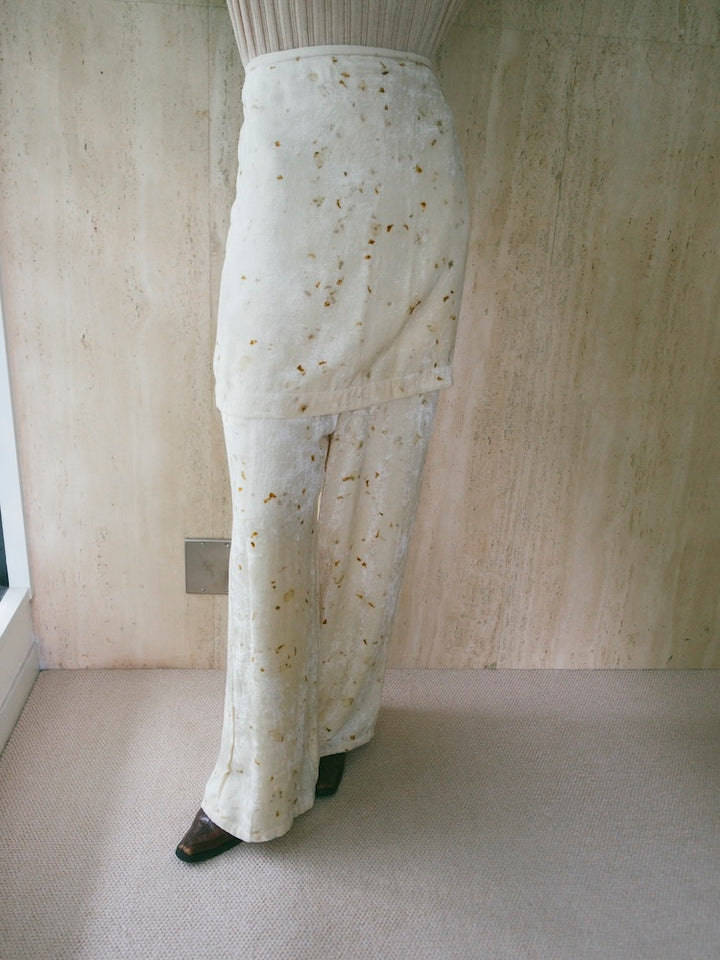 モデル身長：175cm / カラー：Ivory
