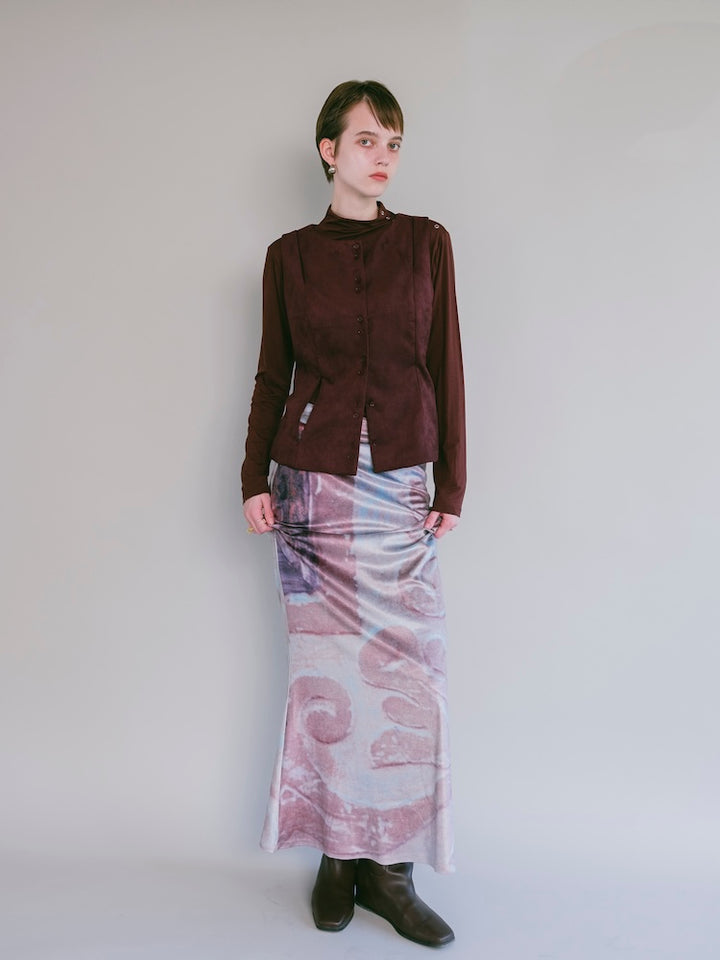 モデル身長：176cm / カラー：Bordeaux