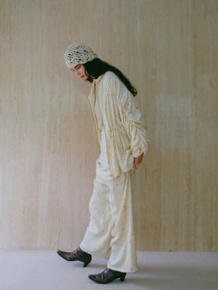 モデル身長：175cm / カラー：Ivory