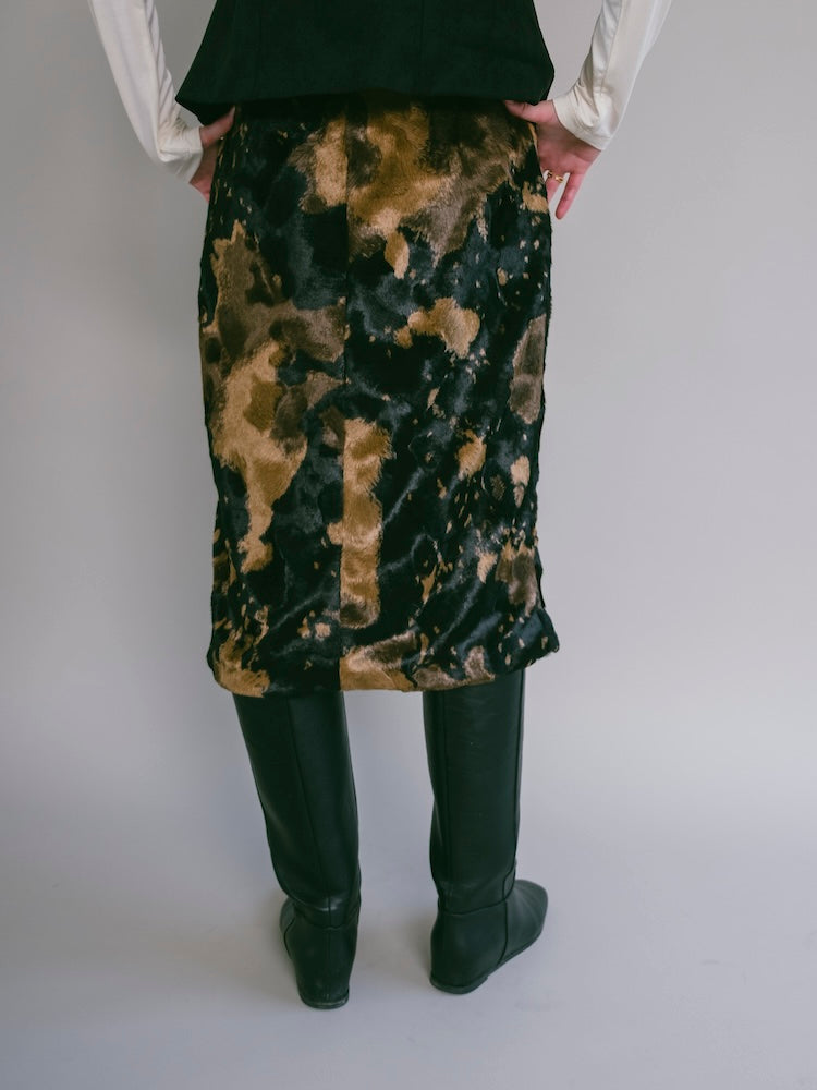 モデル身長：176cm / カラー：Black / 着用サイズ：Mサイズ