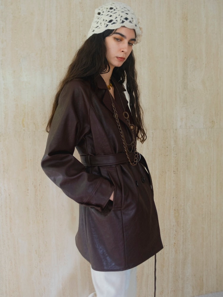 モデル身長：175cm / カラー：Brown