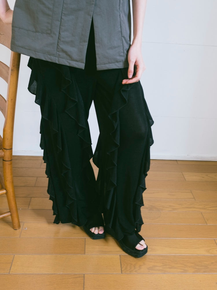 モデル身長：172cm / カラー：Black