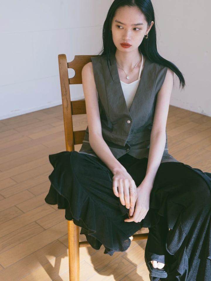 モデル身長：172cm / カラー：Khaki