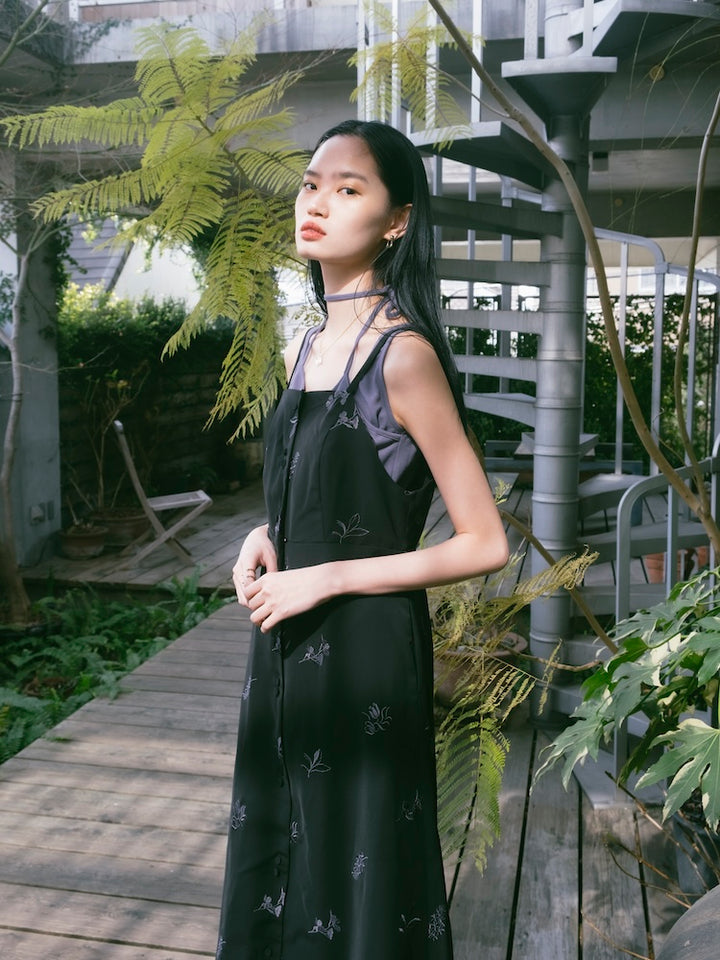 モデル身長：172cm / カラー：Black