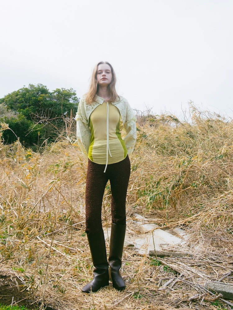 モデル身長：174cm / カラー：Yellow