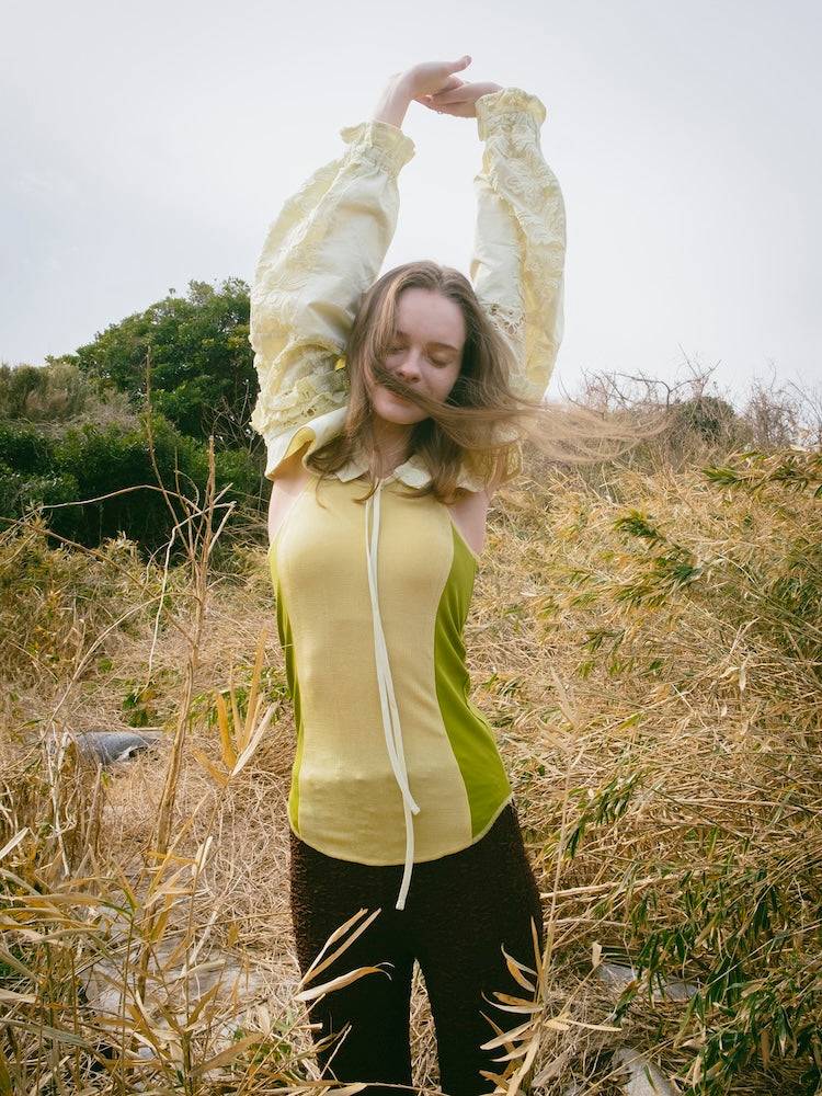 モデル身長：174cm / カラー：Yellow