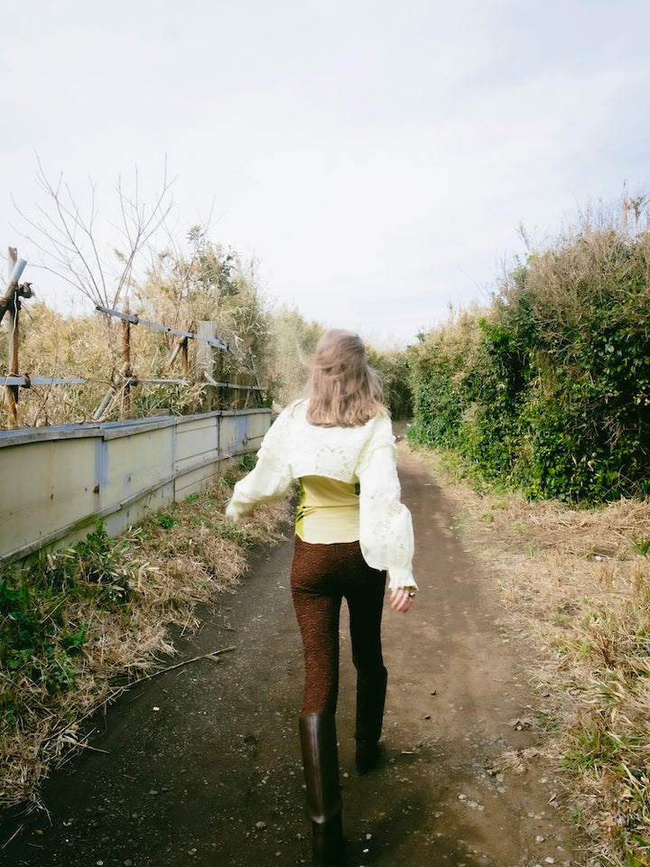 モデル身長：174cm / カラー：LightYellow