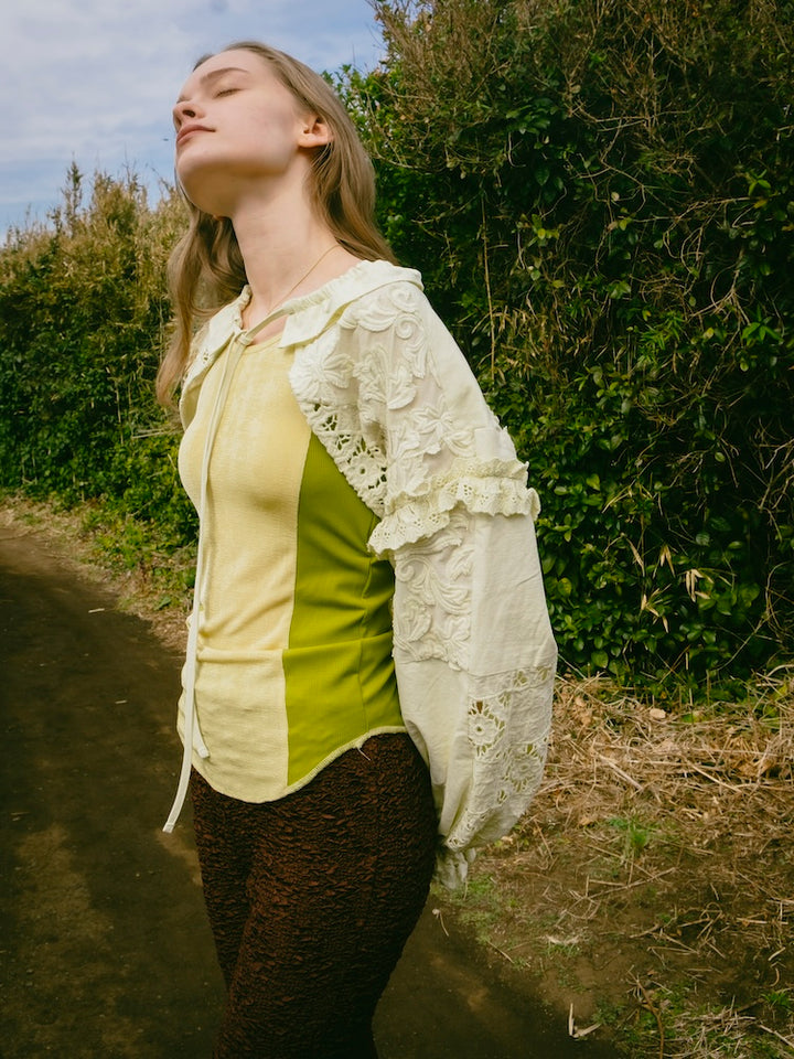 モデル身長：174cm / カラー：Yellow