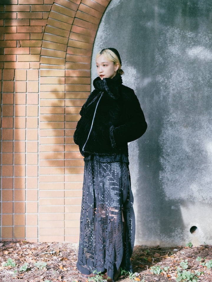 モデル身長：167cm / カラー：Black