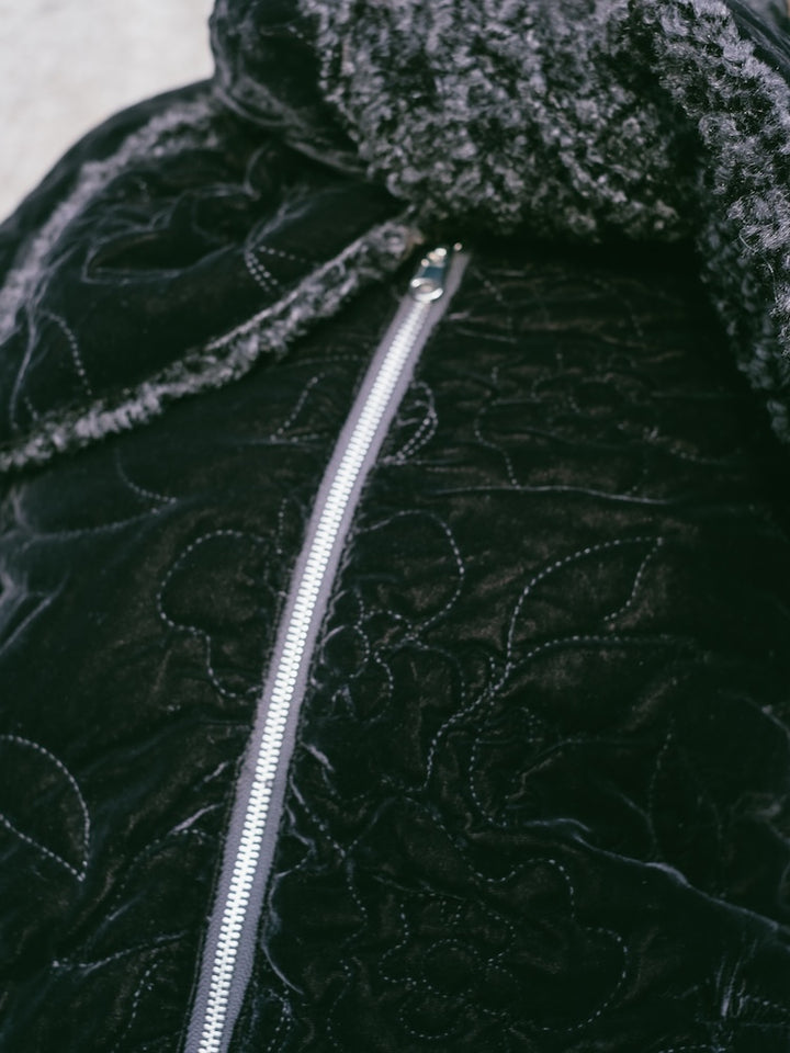 モデル身長：167cm / カラー：Black