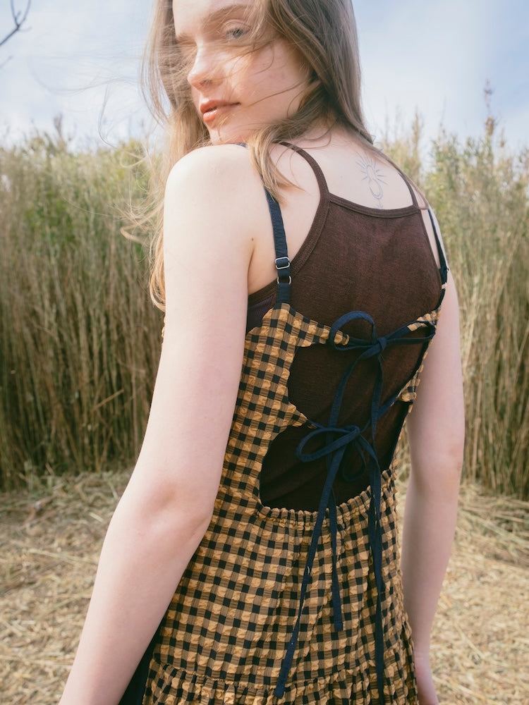 モデル身長：174cm / カラー：Orange