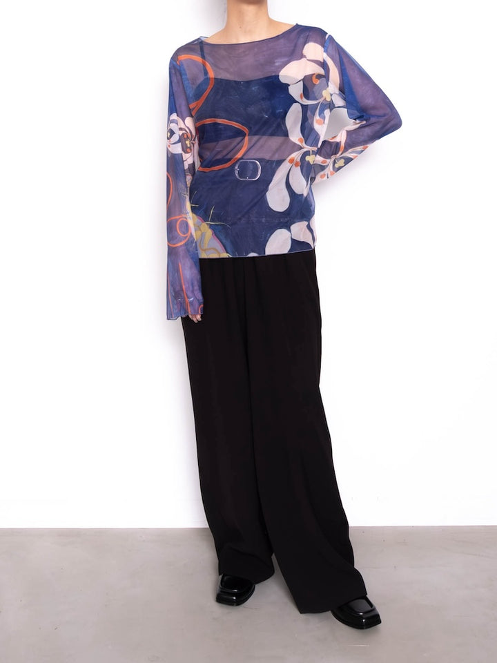 モデル身長：156cm / カラー：02 Flower