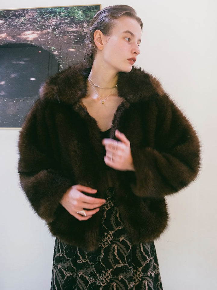 【10月7日(水) 12:00予約販売開始】Faux Fur Coat