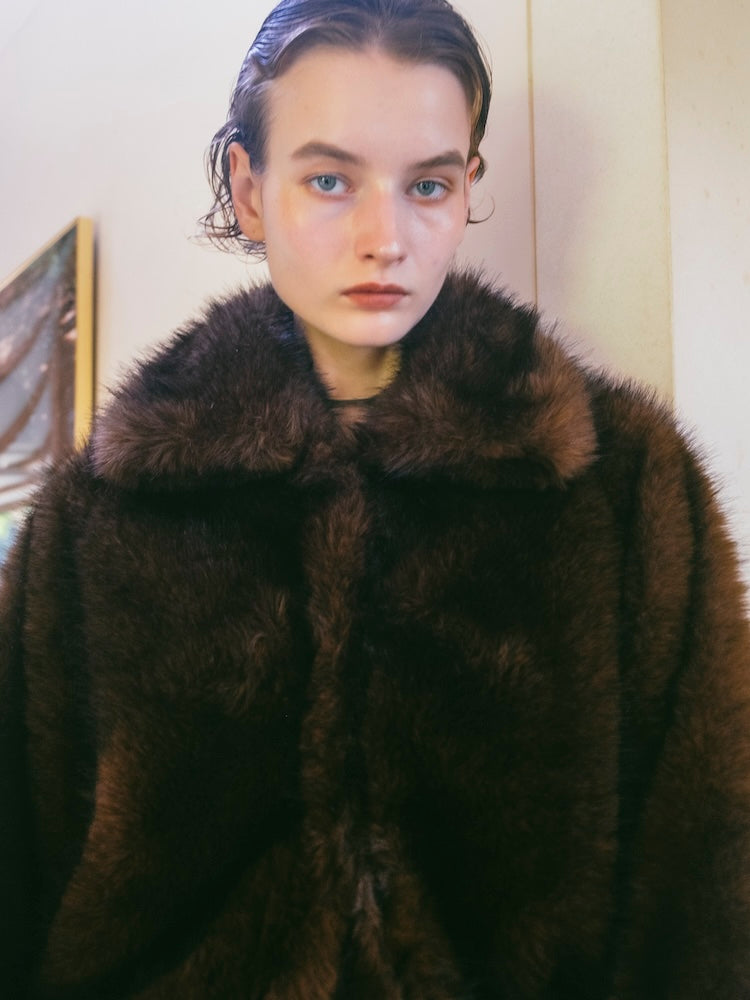 【10月7日(水) 12:00予約販売開始】Faux Fur Coat