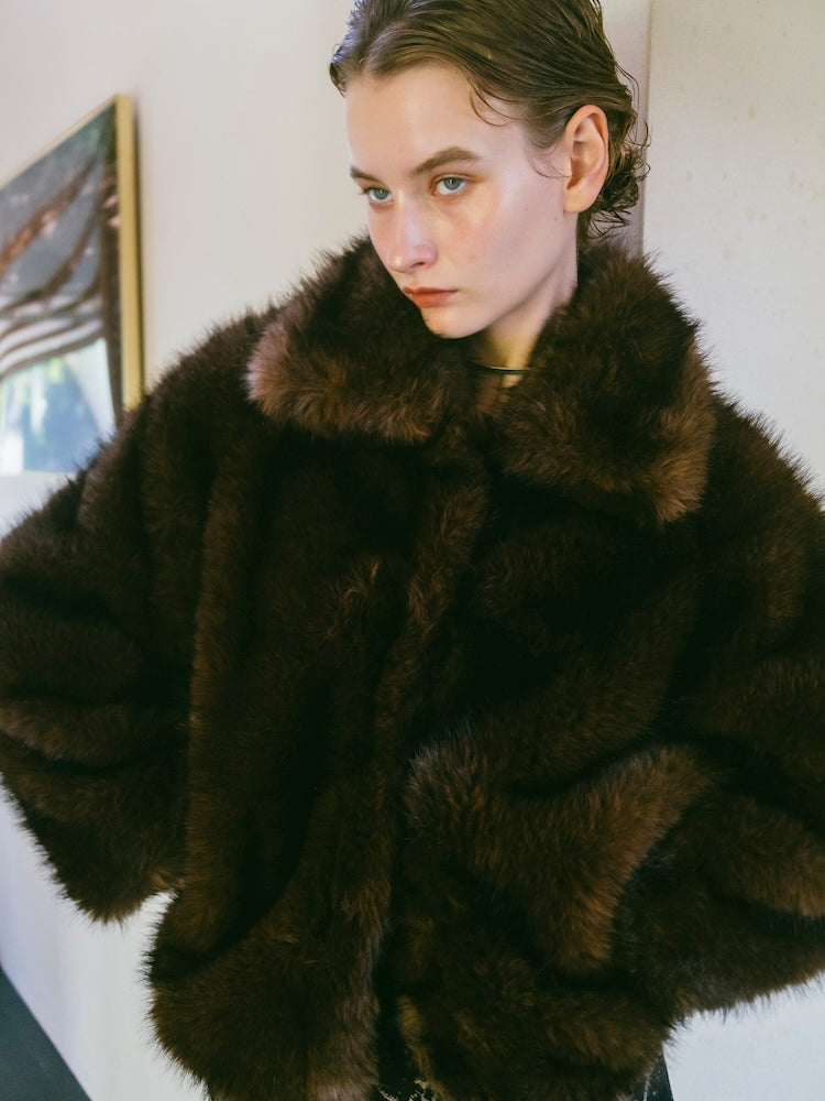 【10月7日(水) 12:00予約販売開始】Faux Fur Coat