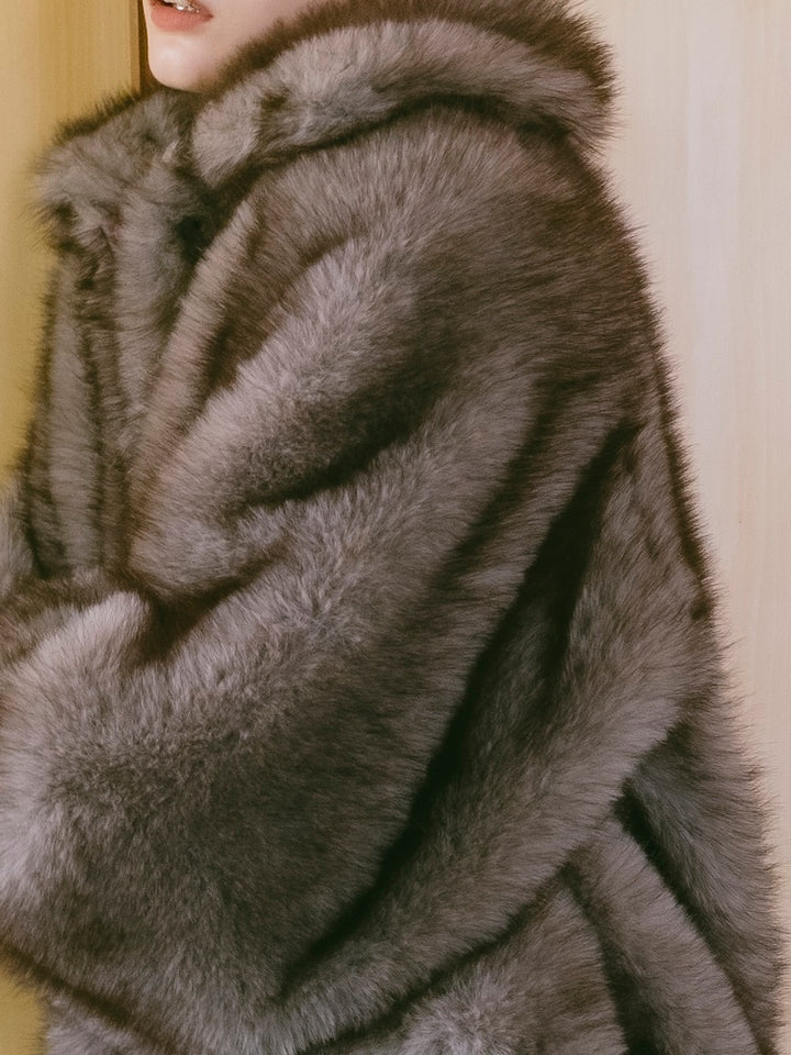 【10月7日(水) 12:00予約販売開始】Faux Fur Coat