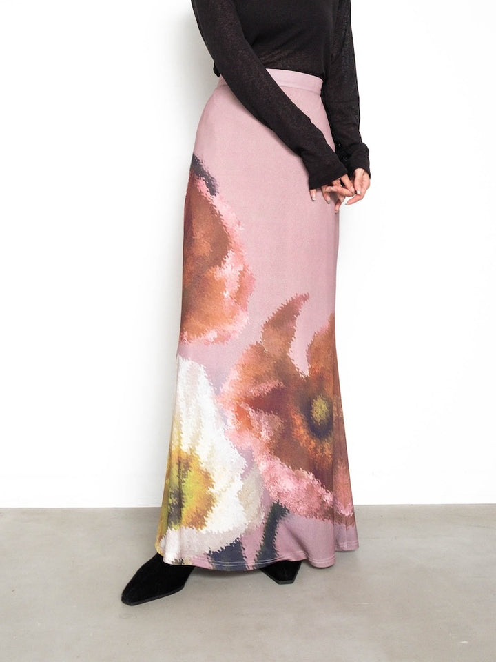 モデル身長：156cm / カラー：05 Anemone