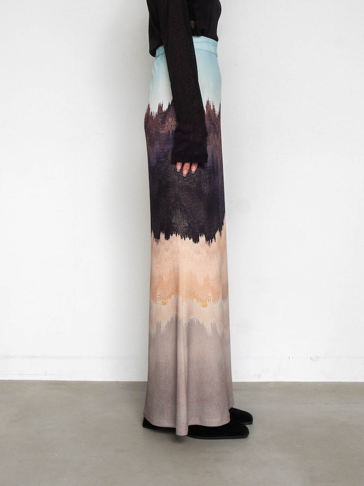 モデル身長：156cm / カラー：03 Sand