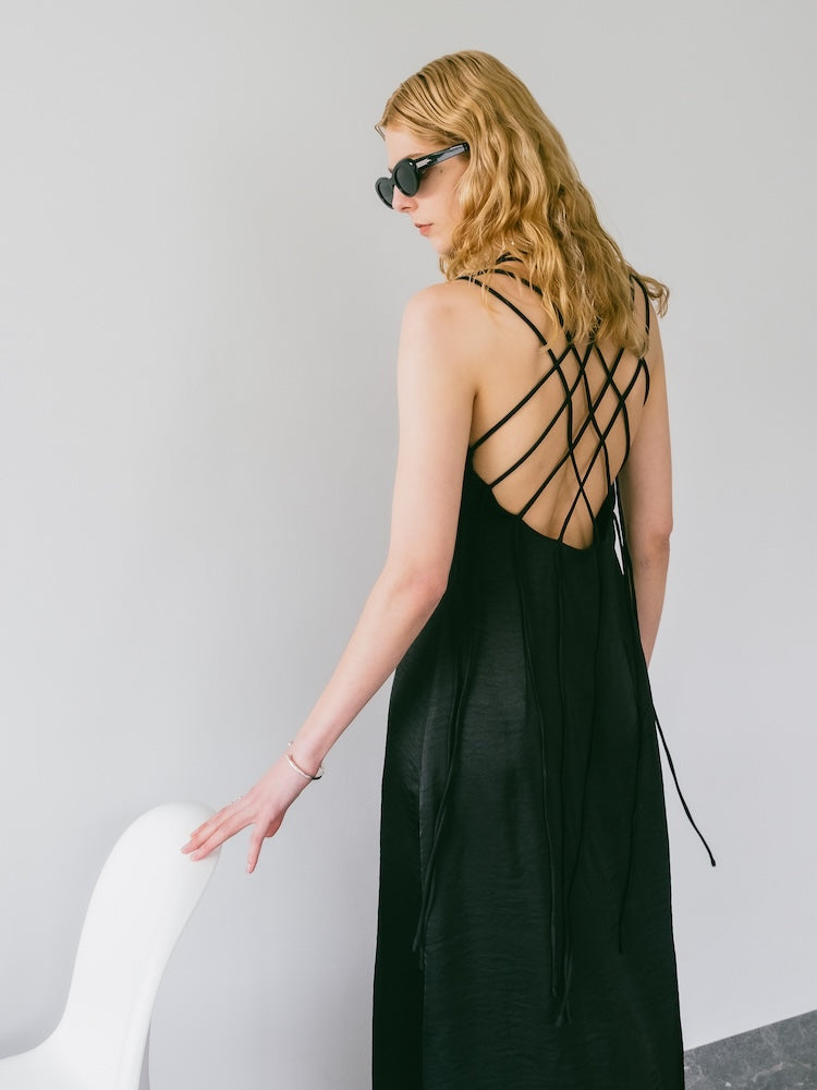 Back Cross Spaghetti Dress｜バッククロスドレス – MARTE