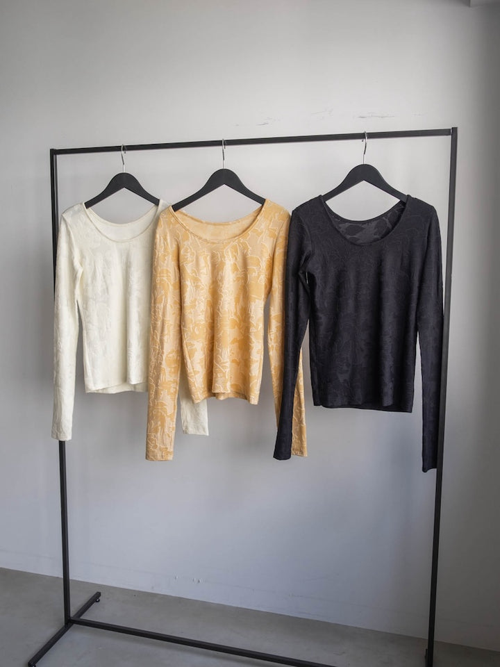 【9月13日(土) 12:00販売開始】Leaf Emboss Long Sleeve Top