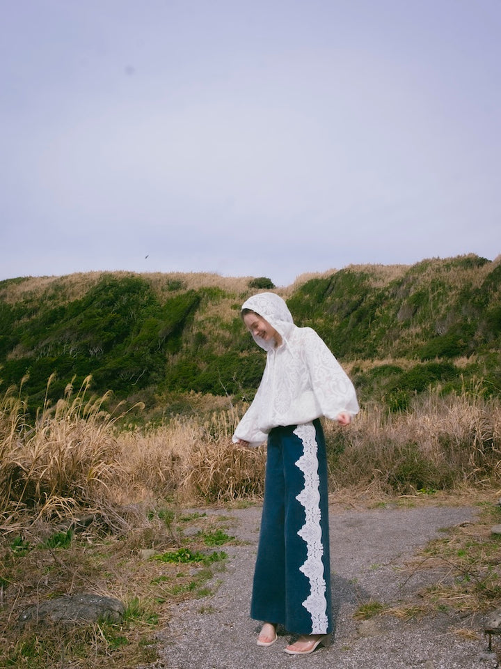 モデル身長：174cm / カラー：White