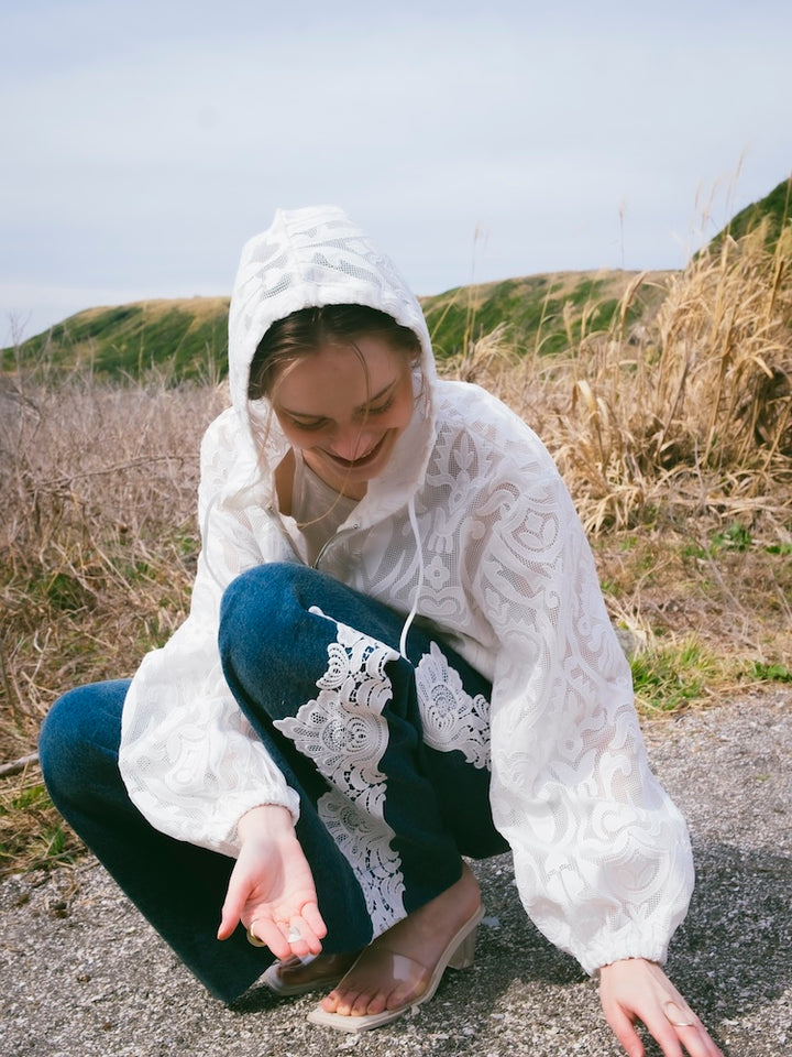 モデル身長：174cm / カラー：White