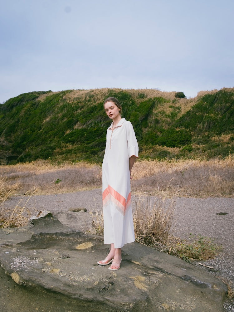 モデル身長：174cm / カラー：Offwhite