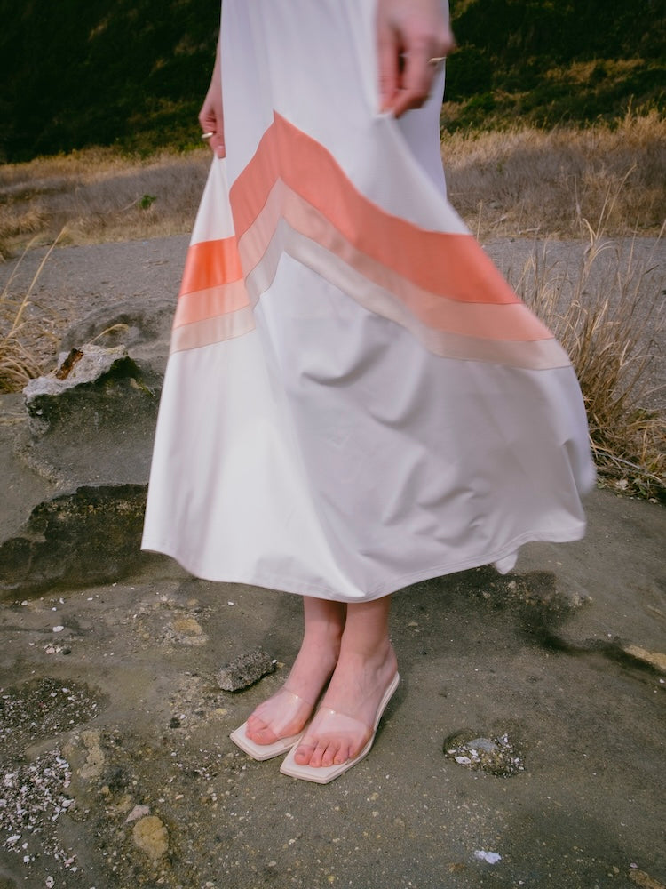 モデル身長：174cm / カラー：Offwhite