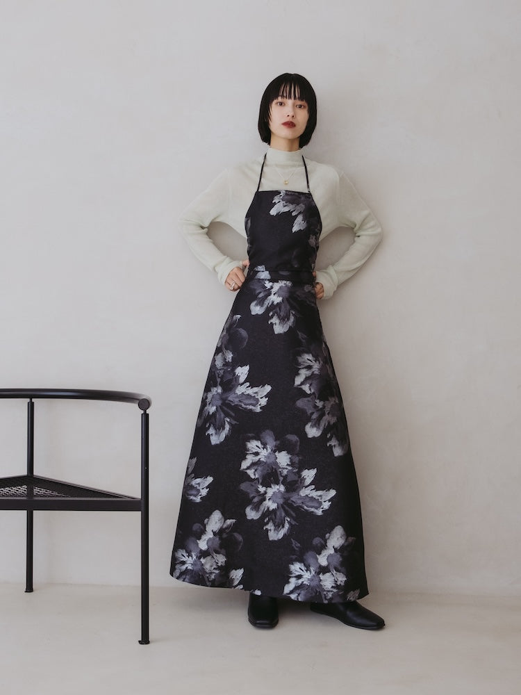 モデル身長：166cm / カラー：Black