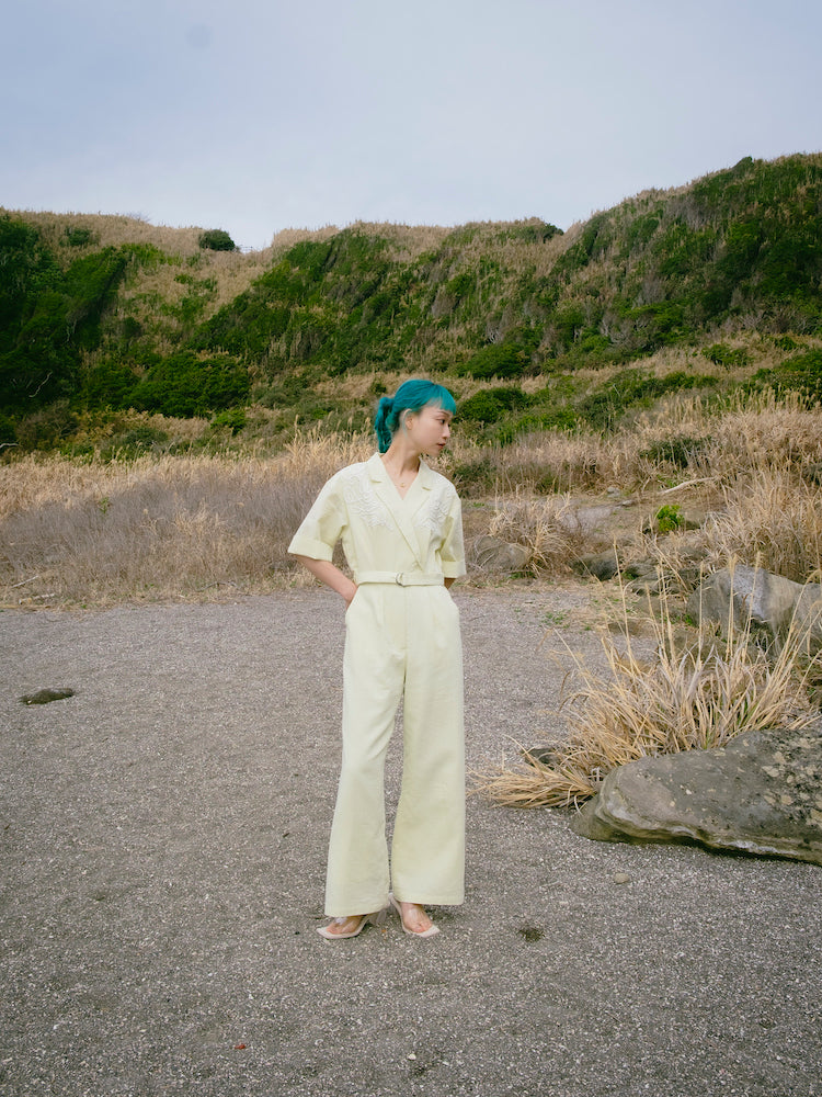 モデル身長：167cm / カラー：LightYellow