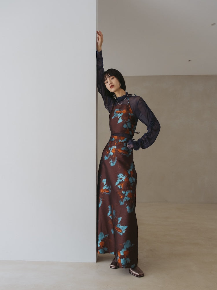 モデル身長：166cm / カラー：Brown