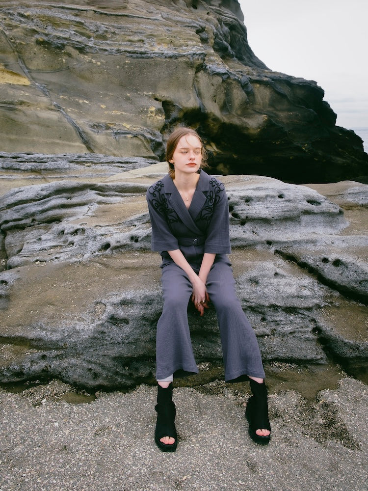 モデル身長：174cm / カラー：GrayBlue