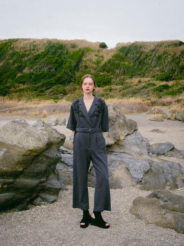 モデル身長：174cm / カラー：GrayBlue